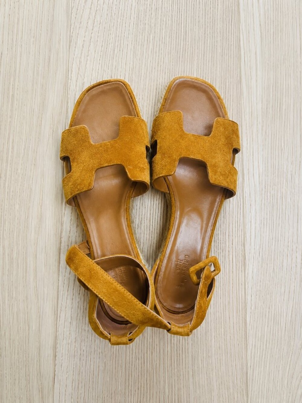 Nearly New Hermès Suede Espadrille Wedge Sandals – Size 37
